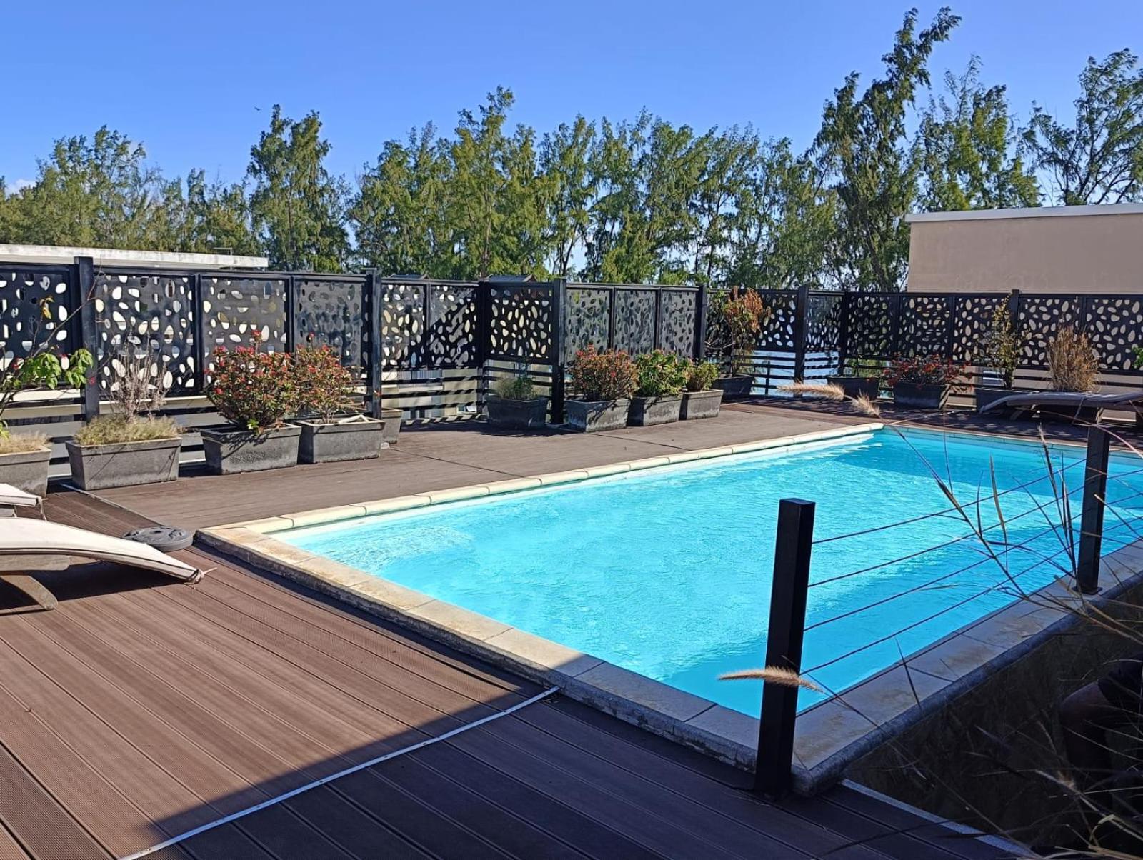 Newly Renovated With Rooftop Pool, Few Steps To The * Flic-en-Flacq