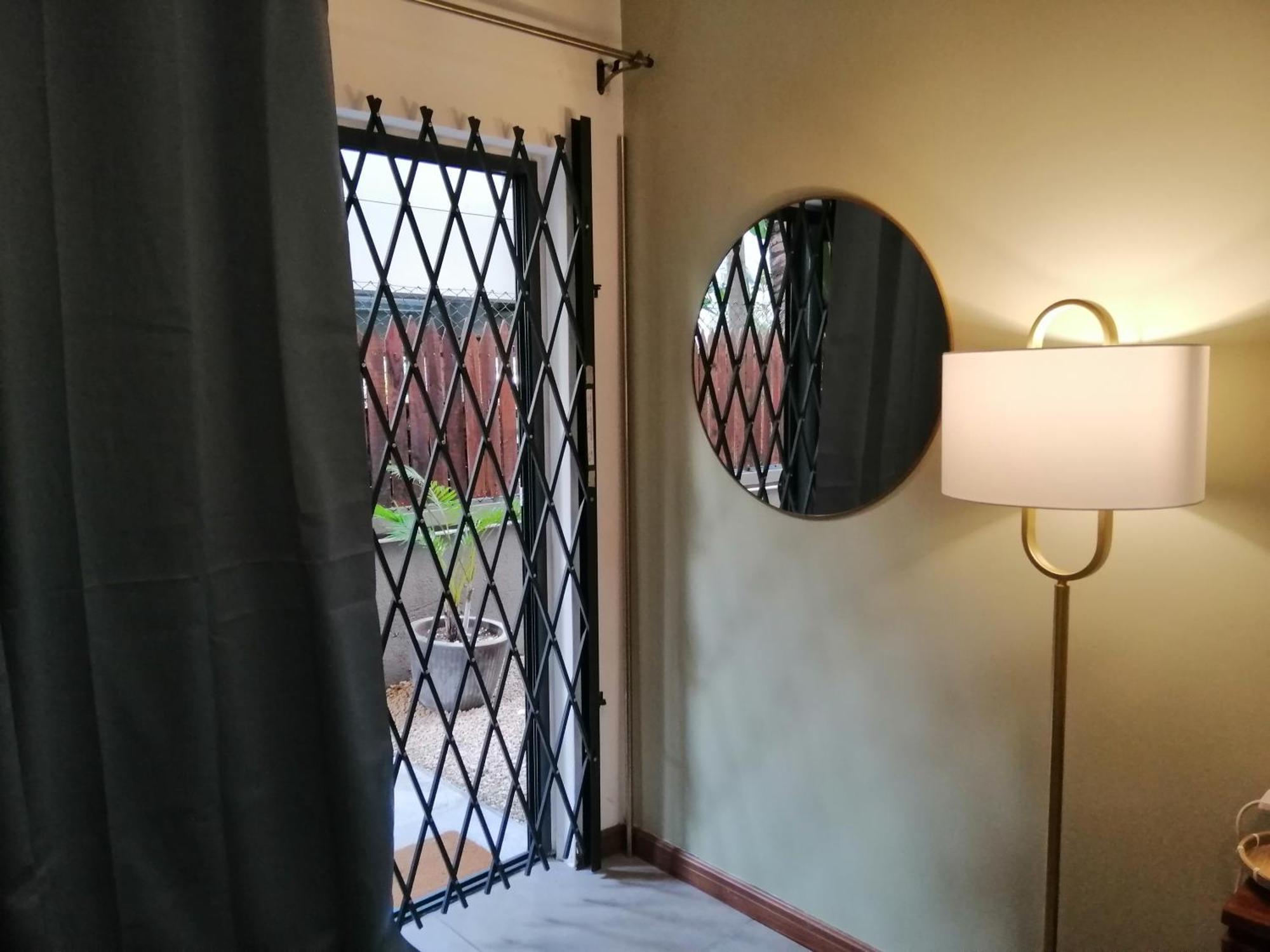 Newly Renovated With Rooftop Pool, Few Steps To The * Flic-en-Flacq