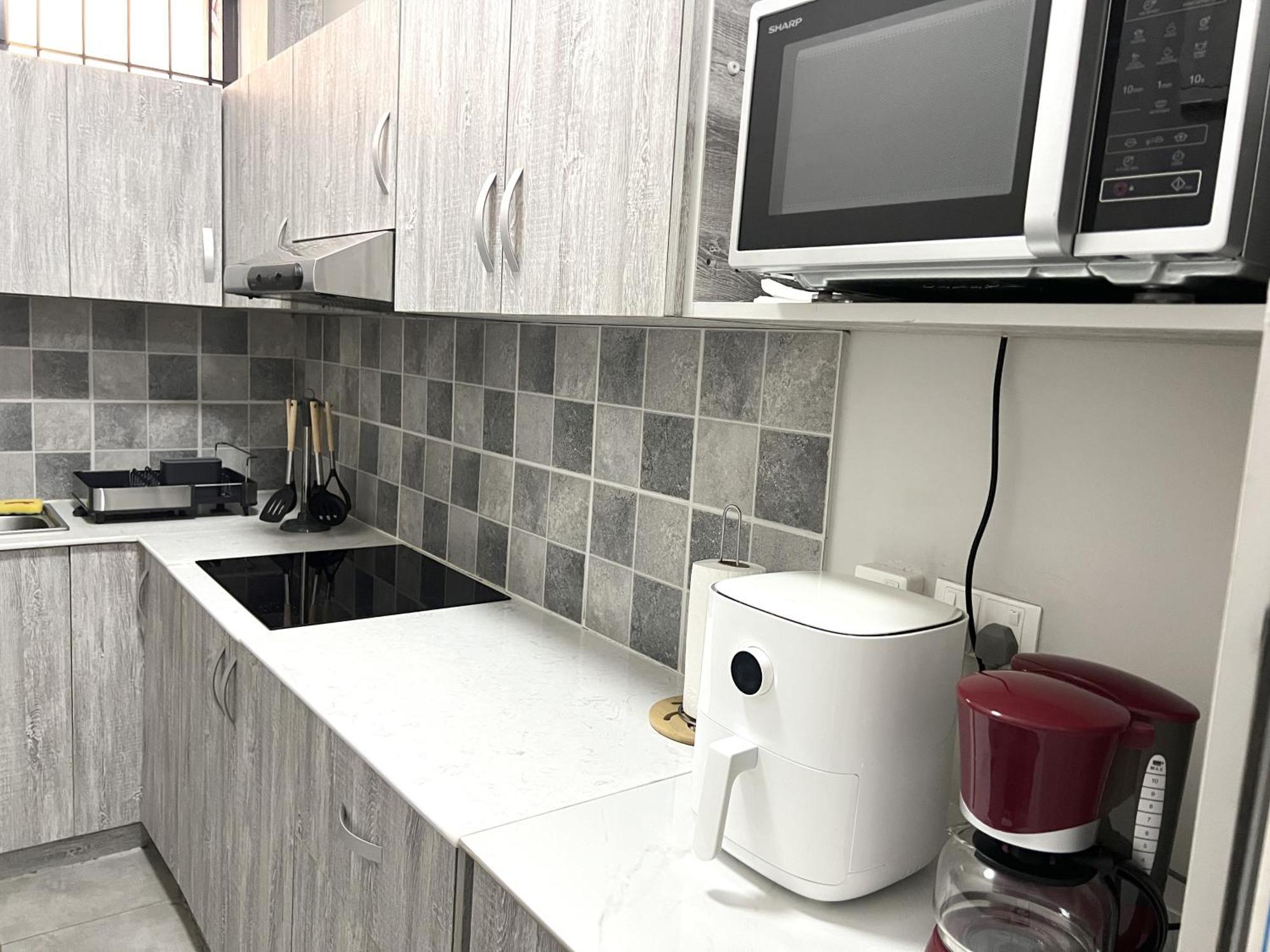 Newly Renovated With Rooftop Pool, Few Steps To The * Flic-en-Flacq
